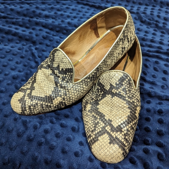 COACH Utopia Snakeskin Leather Loafers Size 8.5 Well Loved (Used) - Picture 3 of 14